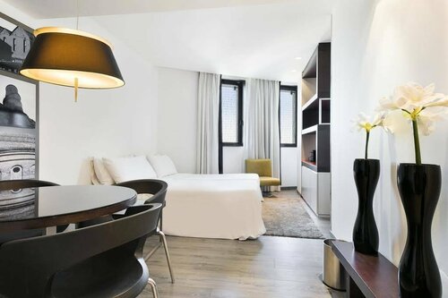 Гостиница Hotel Barcelona Condal Mar Affiliated by Meliá в Барселоне