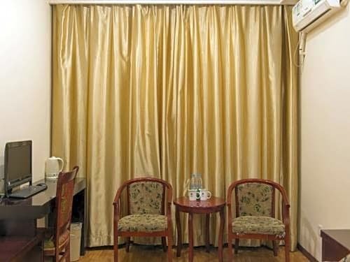 Фото Greentree Inn Tianjin Huanghe Ave Guangkai Metro Station Express Hotel