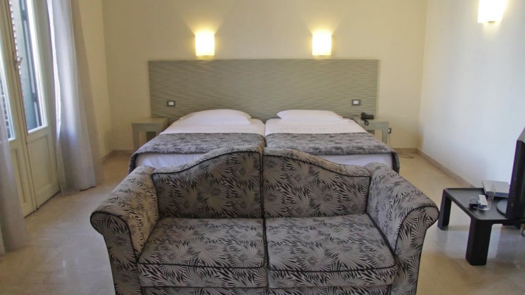 Фото Hotel Garibaldi