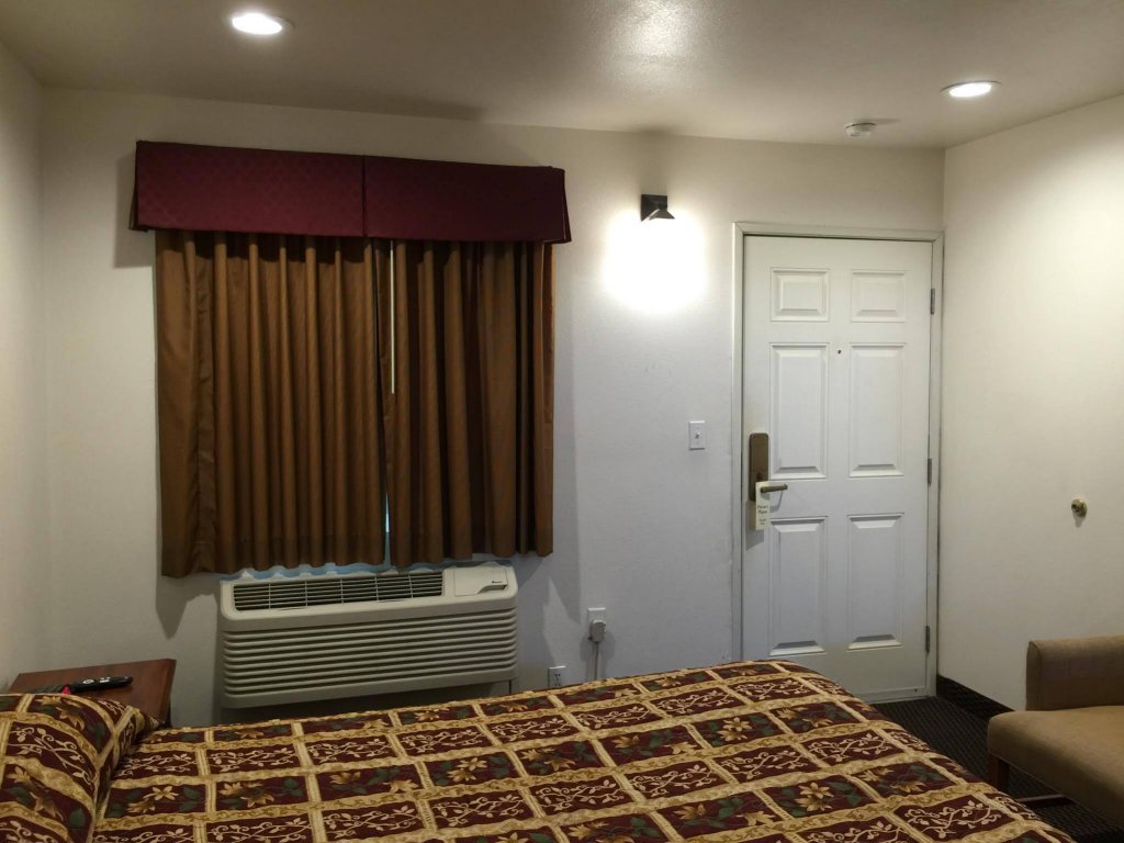 Фото Escondido Inn