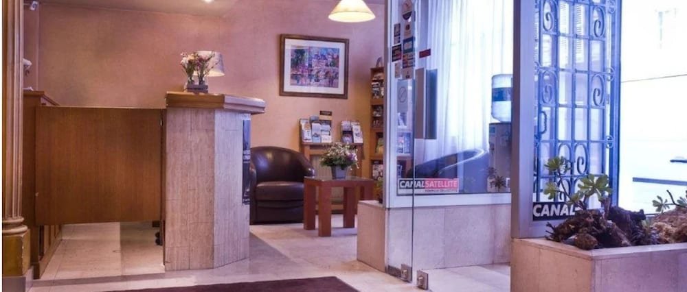 Фото Hotel Le Compostelle