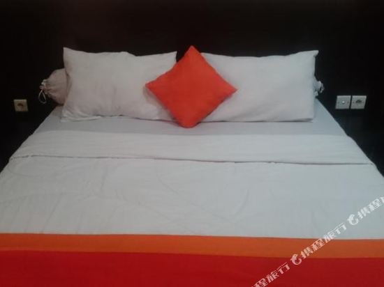 Фото Agus Beach Inn