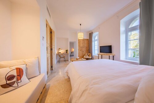 Гостиница Hostellerie du Moulin de la Roque