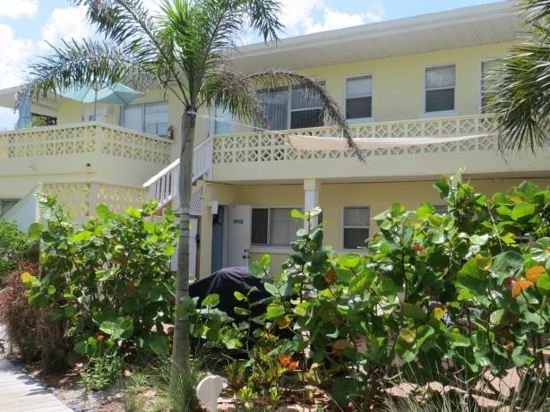 Фото Pearl Beach Inn