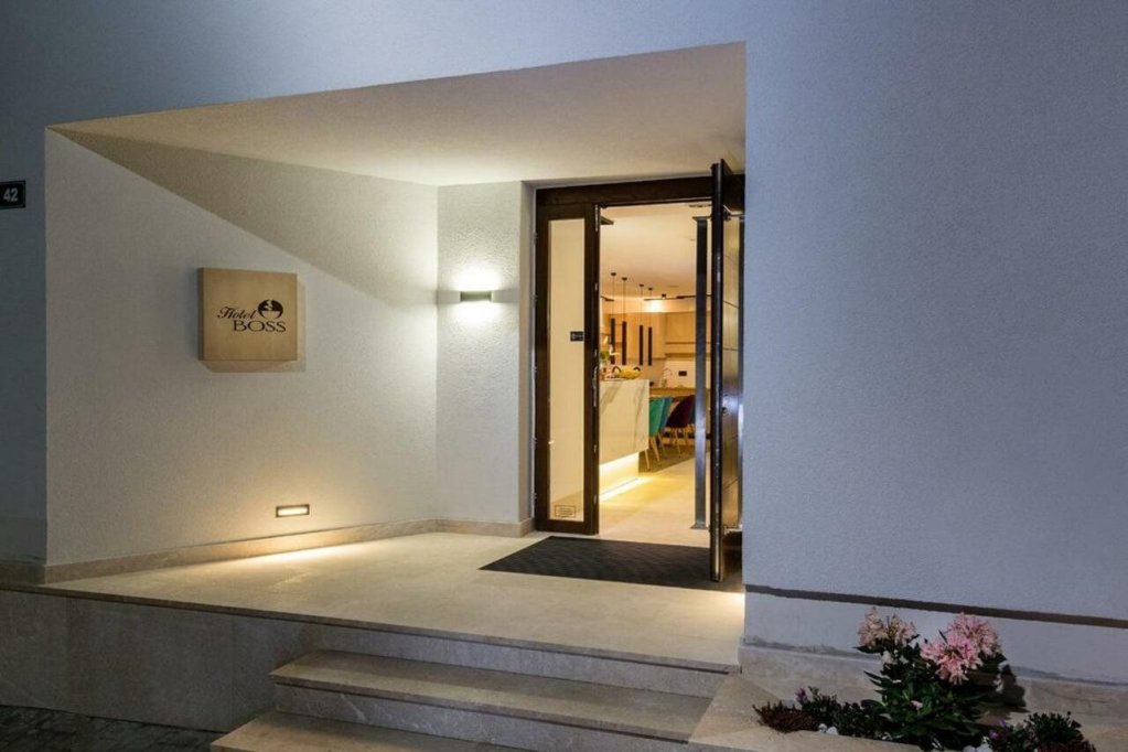 Фото Hotel Boss