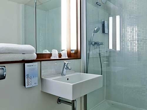 Гостиница Campanile Lyon Sud - Feyzin в Вьене