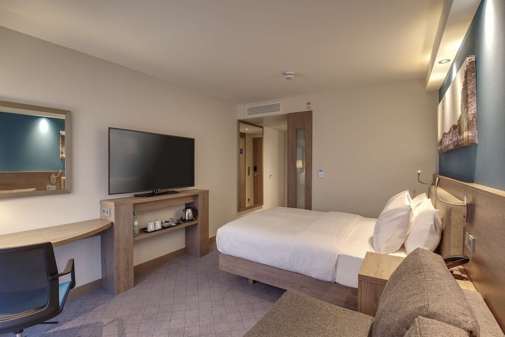 Фото Hampton by Hilton Stuttgart City Centre