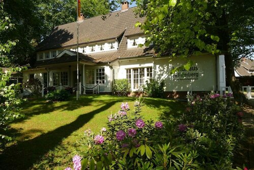 Гостиница Landhaus am Fillerberg в Вильдесхаузене