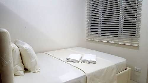 Фото Studio Luxe In Princeton Residences