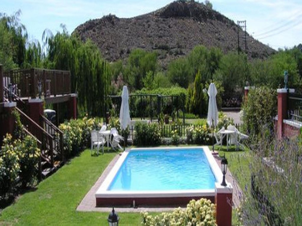 Фото Beaufort Manor Country Lodge