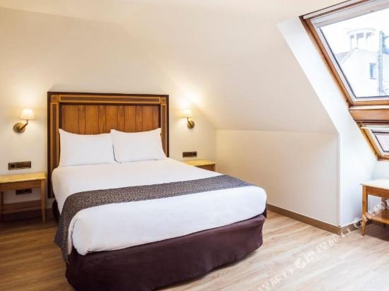 Фото Apartamentos Leganitos