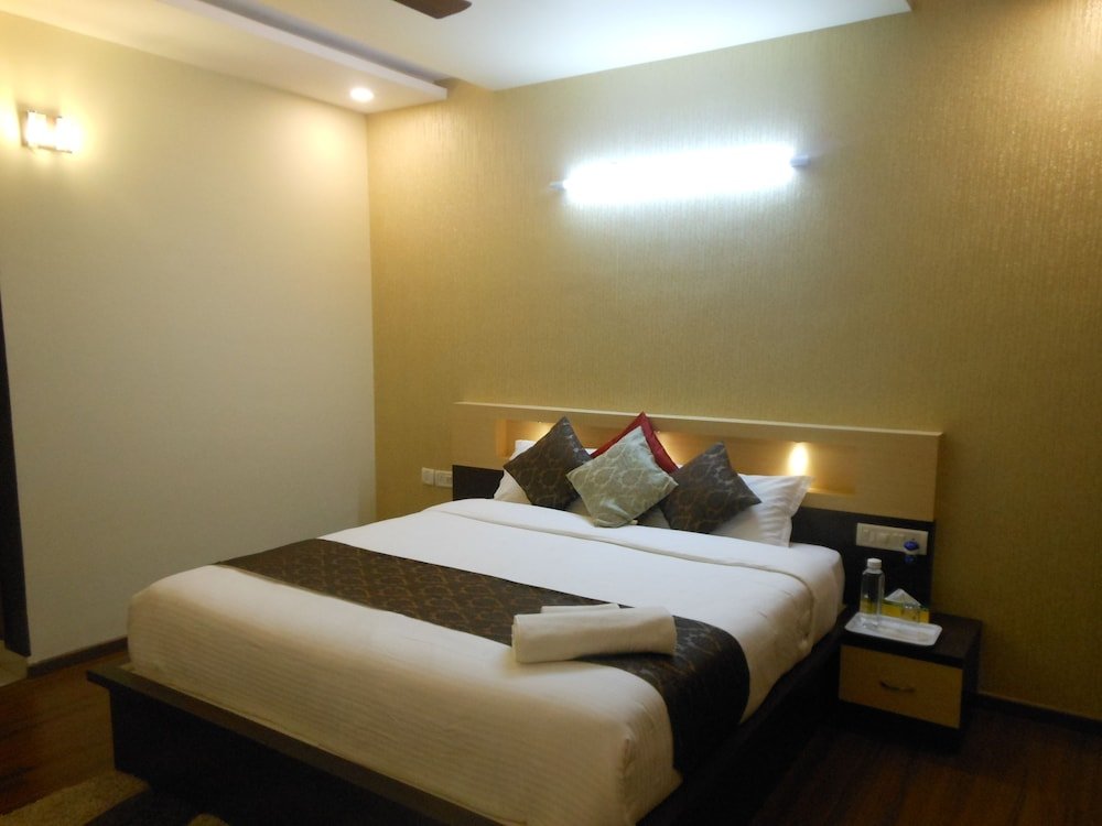 Фото Omicron Hotel 1 Bhk Studio Rooms