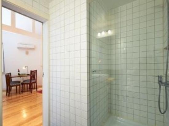 Фото Portugal Ways Santos Design Apartments