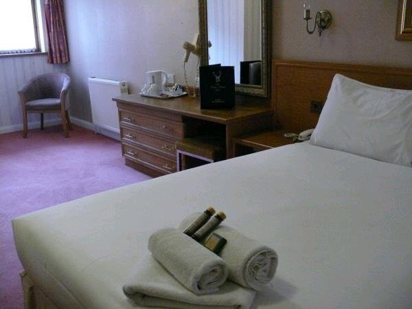 Фото The White Hart Hotel