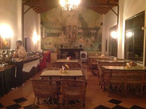 Фото Woodsvilla Resort