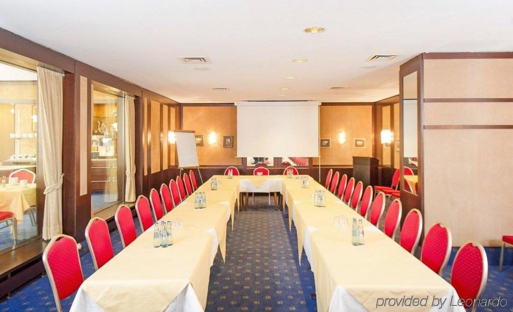 Фото TinyTwice Hotel Bonn