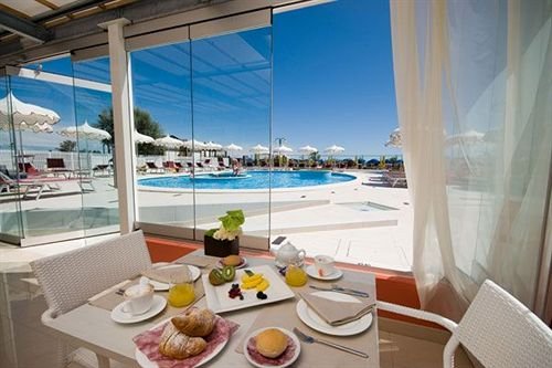 Фото Baia del Mar Beach Boutique Hotel