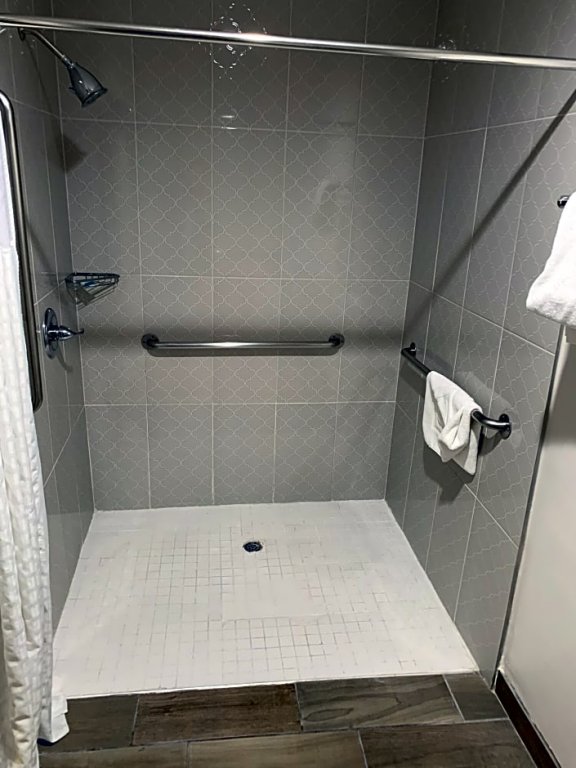 Фото The Row Hotel