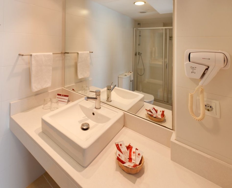 Фото Guitart Central Park Aqua Resort