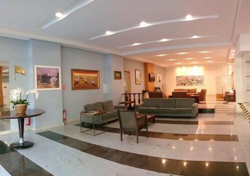 Гостиница Turis Hotel в Пасу-Фунду