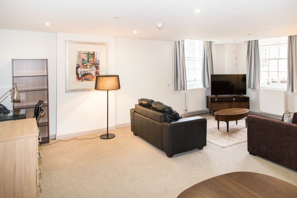 Фото The Goodenough Hotel London