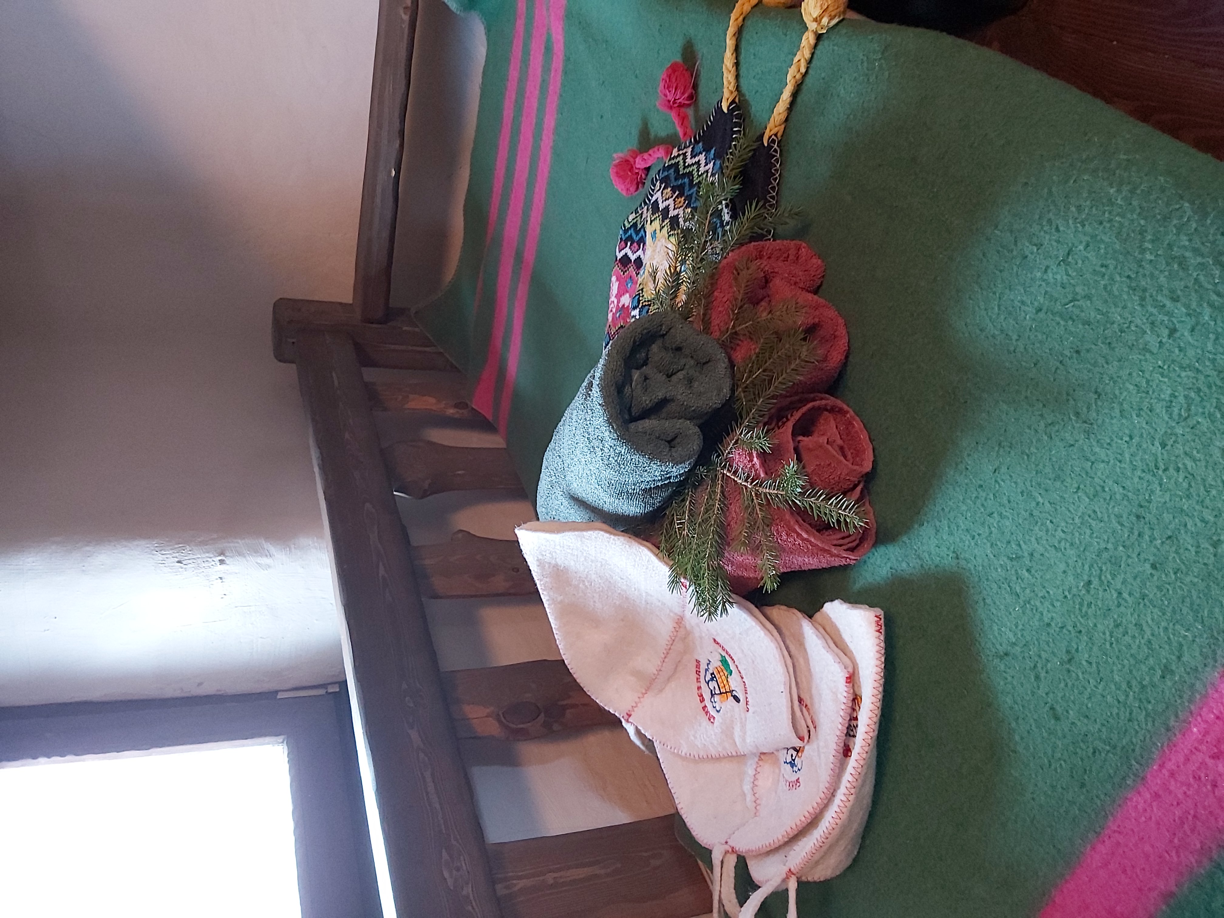 Фото Деревня Хоббитов на Белой