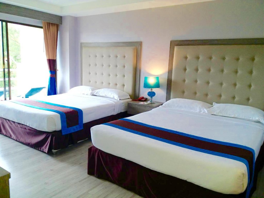 Фото Blue Wave Hotel Hua Hin