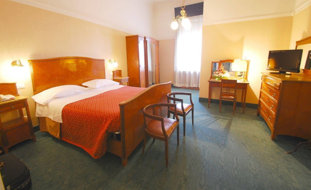 Фото Hotel Palace Bologna