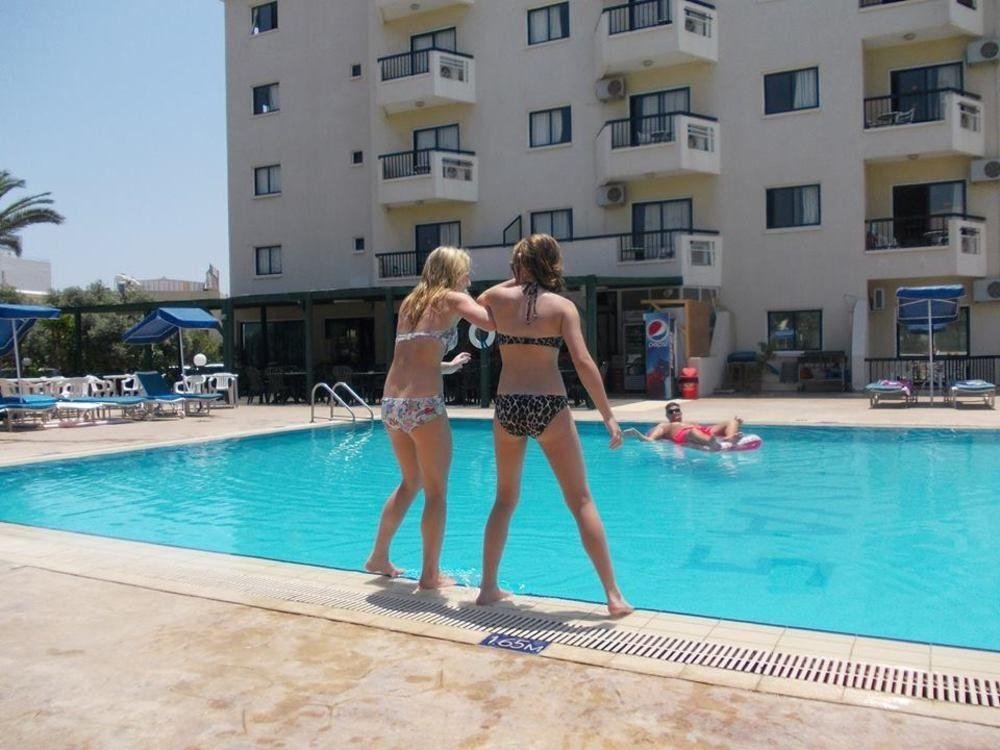 Фото Livas Hotel Apartments