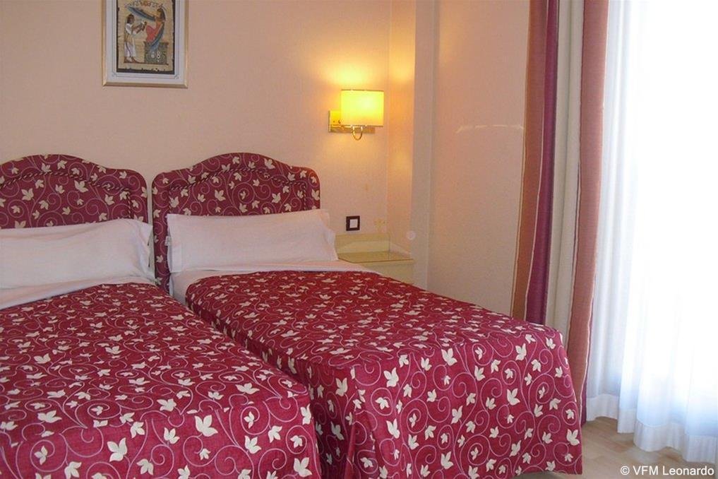 Фото Hotel Tibur