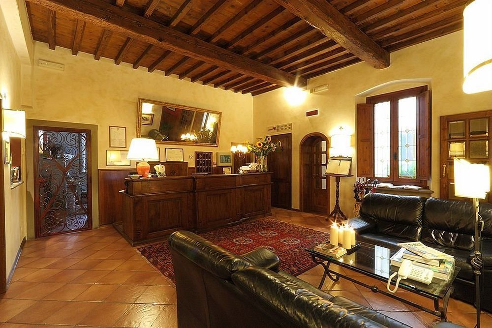 Фото Hotel Marios