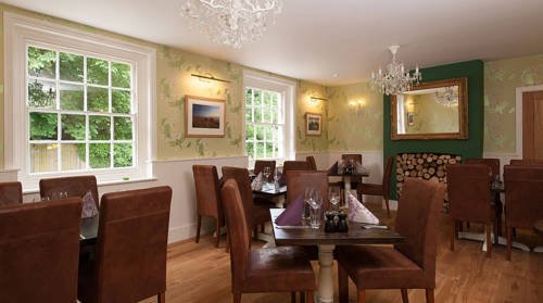 Фото The Wychwood Inn