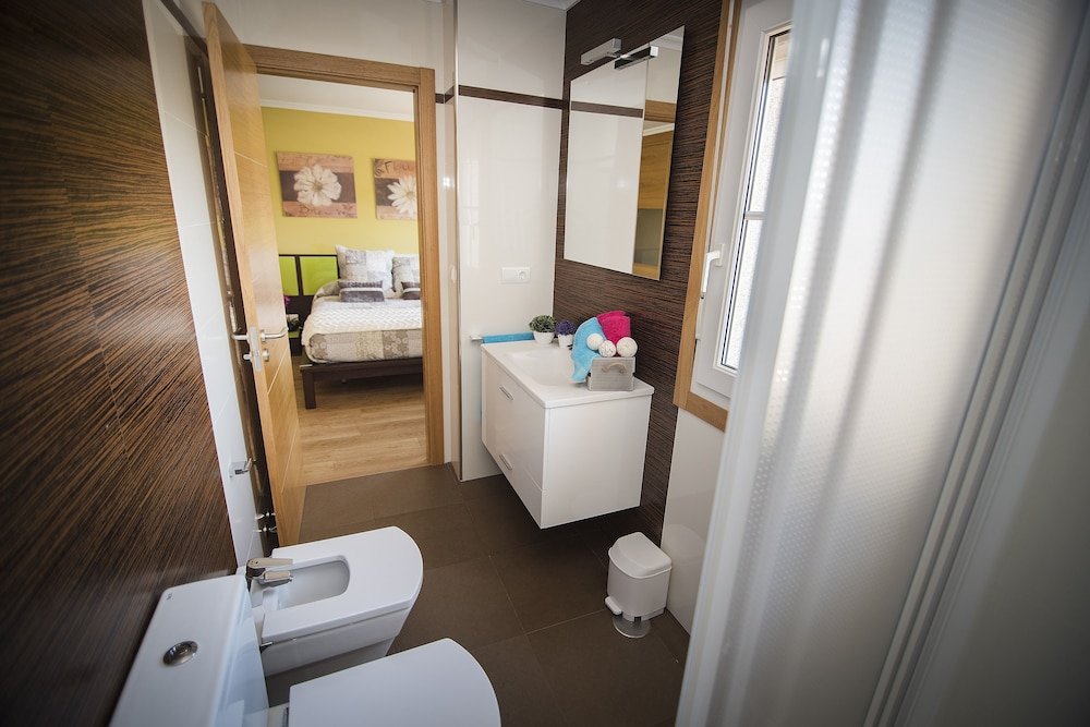 Фото Adosado EN 1a Línea. A 10 Kms de Foz