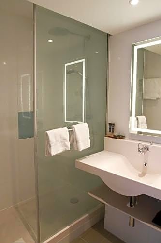 Фото Novotel Wien City