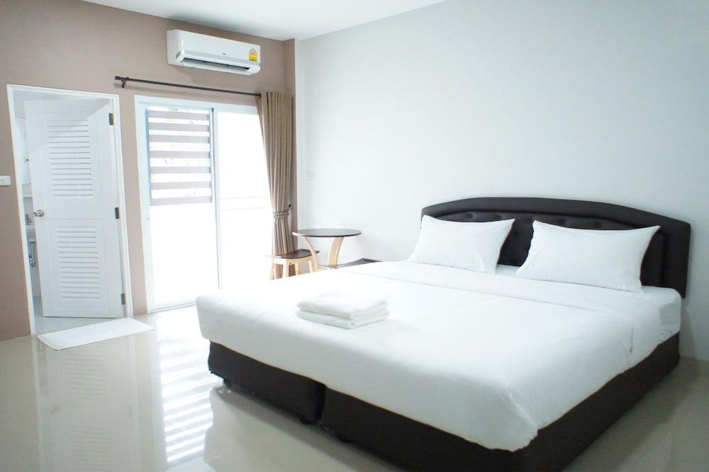 Фото Thanaphat Place