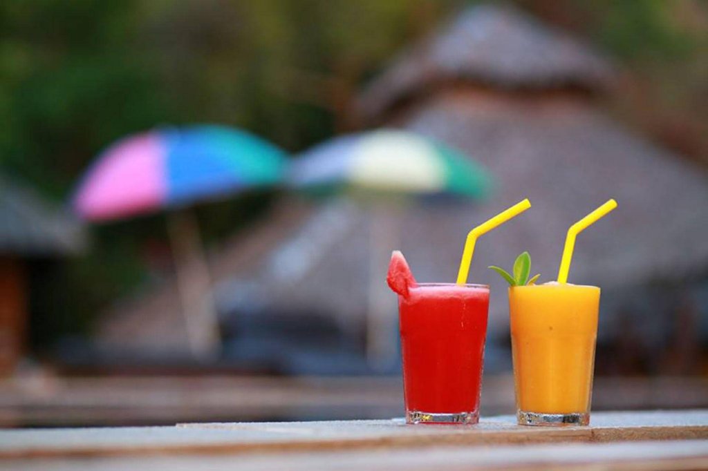 Фото Phi Phi Cozy Seafront Resort