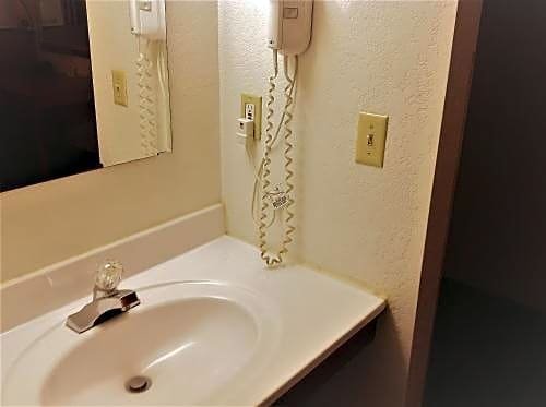 Фото Travelodge by Wyndham Valleyfair Shakopee