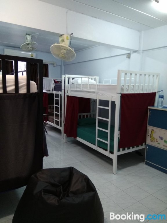 Фото Shady's Hostel