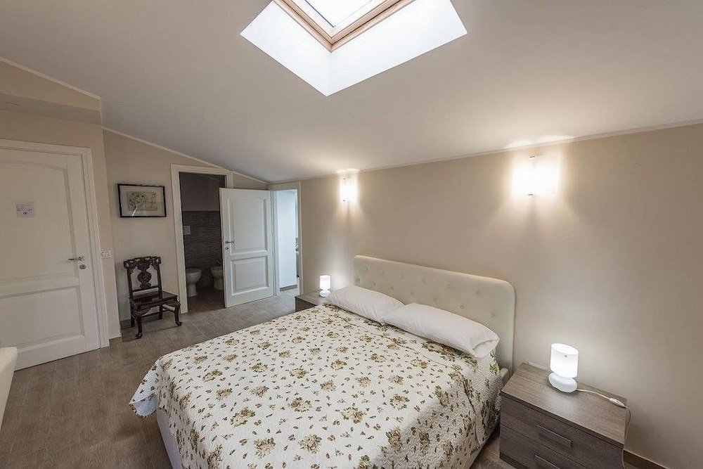 Фото Flora Hotel