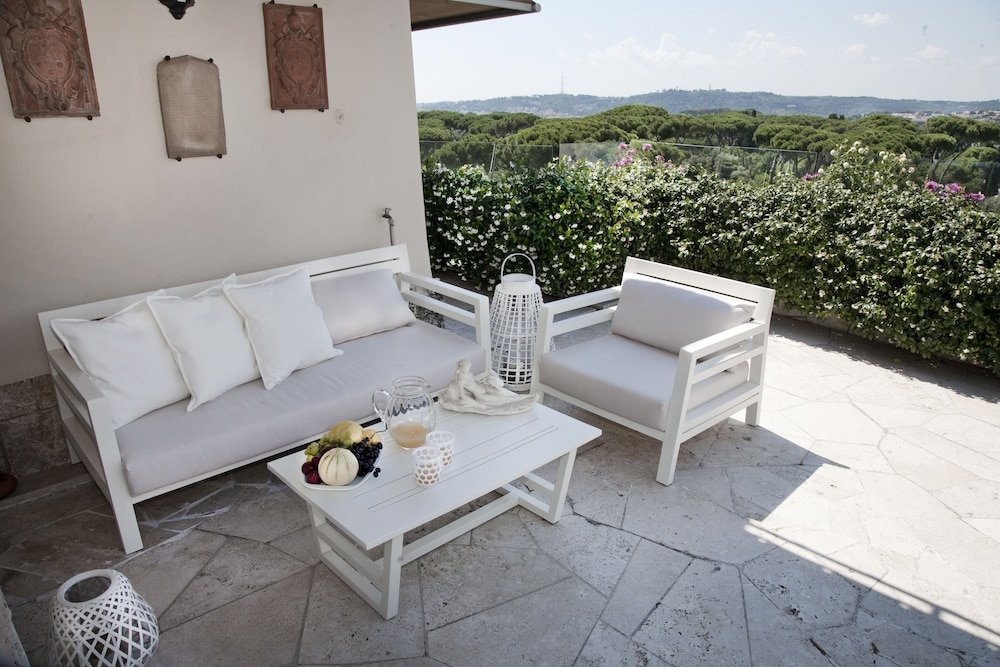 Фото VIA Veneto Luxury Suites
