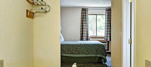 Гостиница Days Inn by Wyndham Bethel - Danbury в Данбери