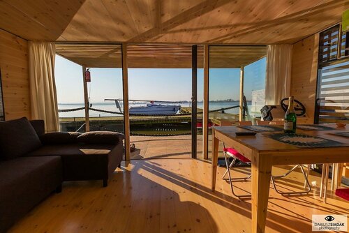 Гостиница Domki na Wodzie Mielno HThouseboats в Мельно