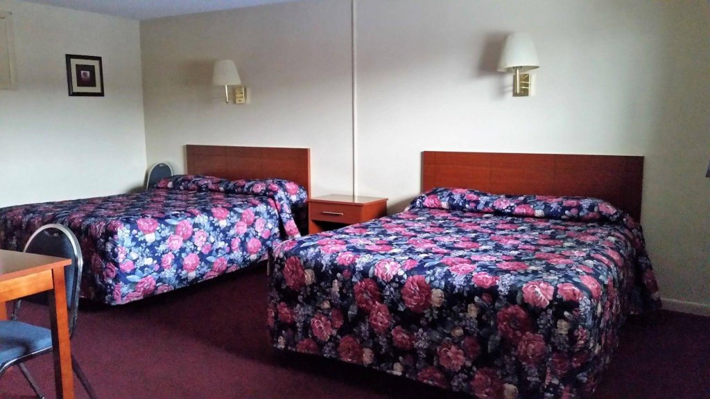 Фото Swiss Cottage Inn