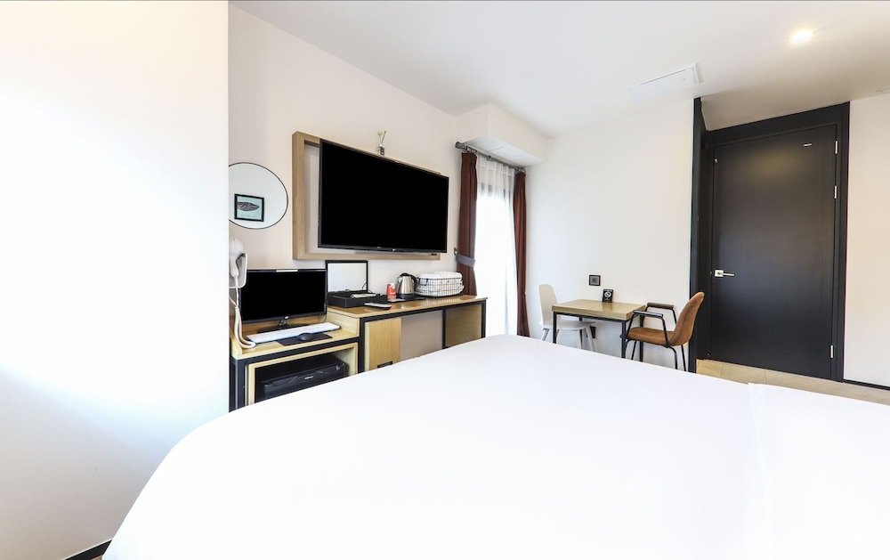 Фото The Marine View Hotel