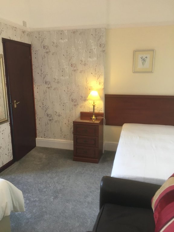 Фото Bowden Lodge Hotel