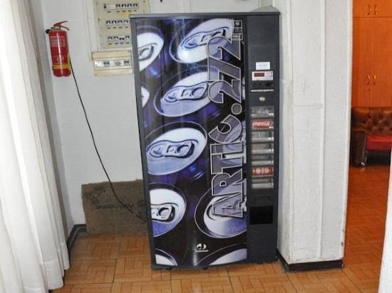 Фото Hostal Los Arcos