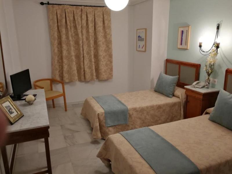 Фото Hotel Maestre