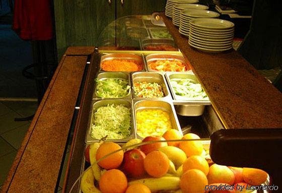 Фото Tisza Sport Hotel