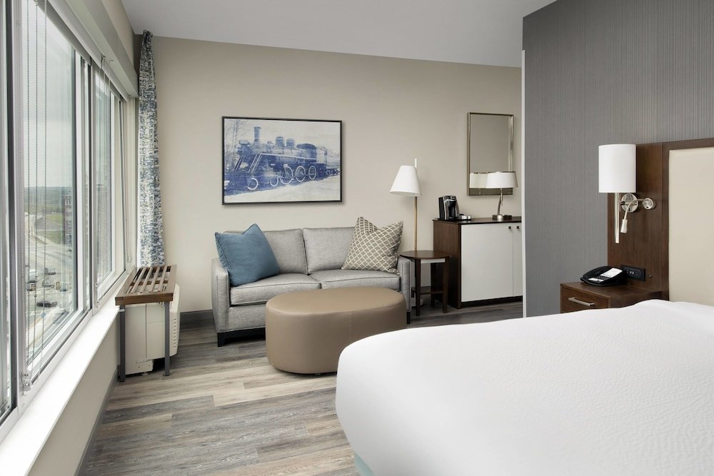 Фото SpringHill Suites by Marriott Atlanta Downtown