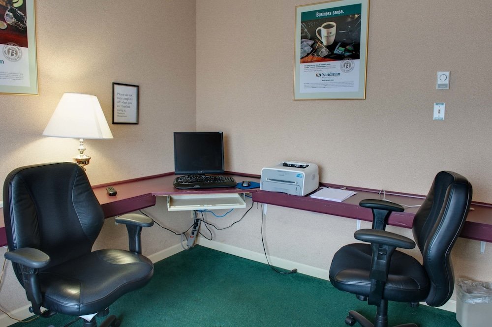 Фото Sandman Hotel Terrace